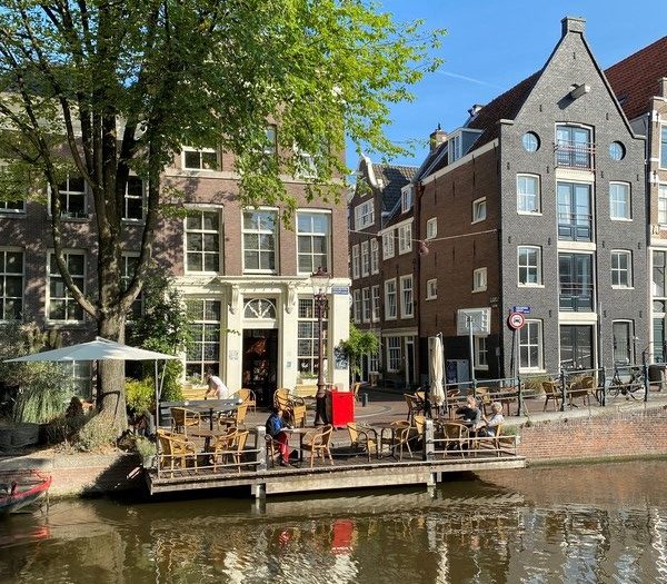 Amsterdam-Terrace-Restaurant-Guide-rotated.jpg